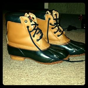 Thermolite Duck Boots (LL Bean look-a-like)