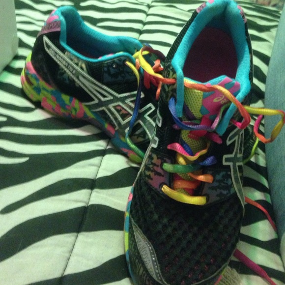 Asics gel noosa Tri 8 shoes