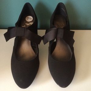 Impo Black Heels