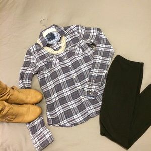 Long sleeve plaid button-down shirt