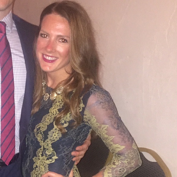 Meet your Posher, Beth - Picture 1 of 1