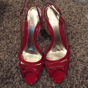 Kenneth Cole red heels
