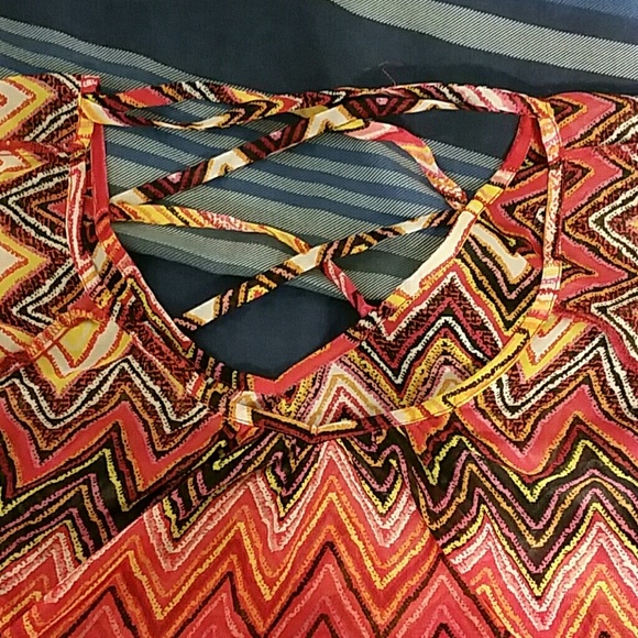 Colorful blouse - Picture 2 of 3