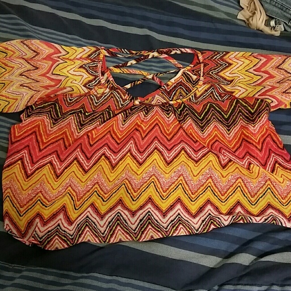 Colorful blouse - Picture 3 of 3