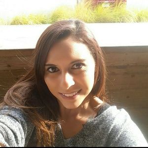 Meet your Posher, Jennifer