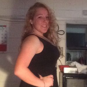 Meet your Posher, Cassie