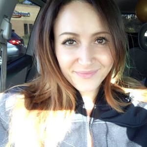 Meet your Posher, Carly