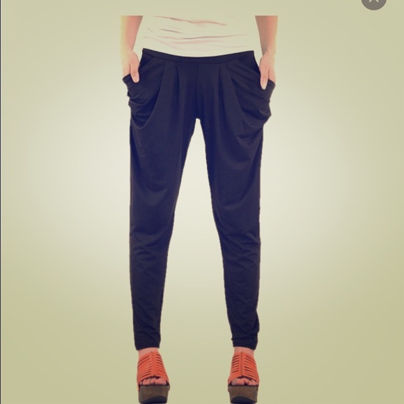 Black harem pants