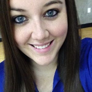 Meet your Posher, Deanna