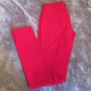 Red skinny jeans