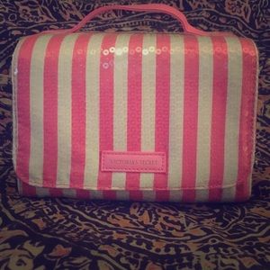 Makeup bag