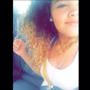 Meet your Posher, Celeste