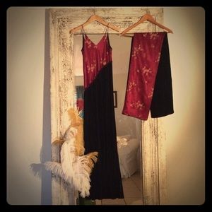 💥LAST CALL💥 3/$30 😃 Saks 5th Ave Dress w/ Sash