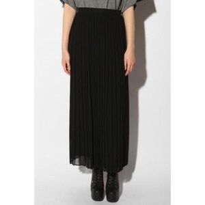 Sparkle and Fade chiffon pleated maxi skirt