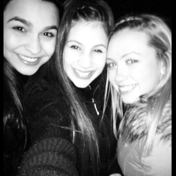 Meet your Posher, Briana