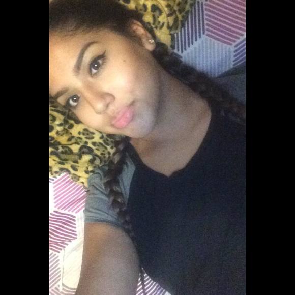 Meet your Posher, Kassandra - Picture 1 of 1