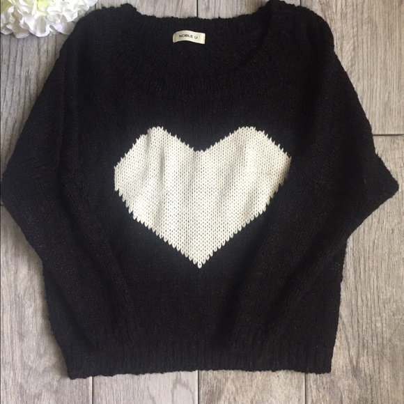 a.n.a Sweaters - Heart Shape Knit Sweater