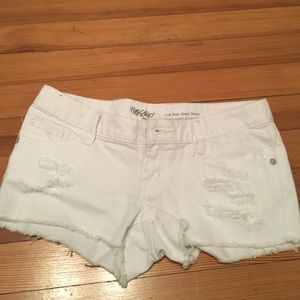 Mossimo white shorts