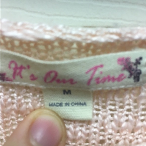 Cute sweater - Picture 3 of 3