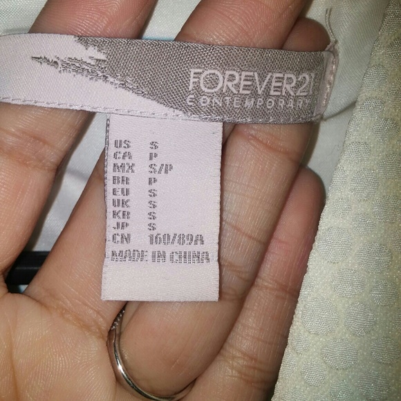 White short sleeve peplum blouse - Picture 3 of 3