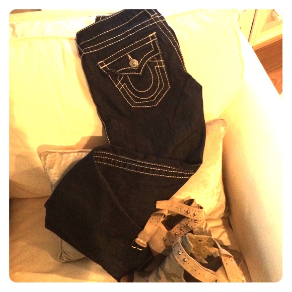 True religion dark wash skinny jeans