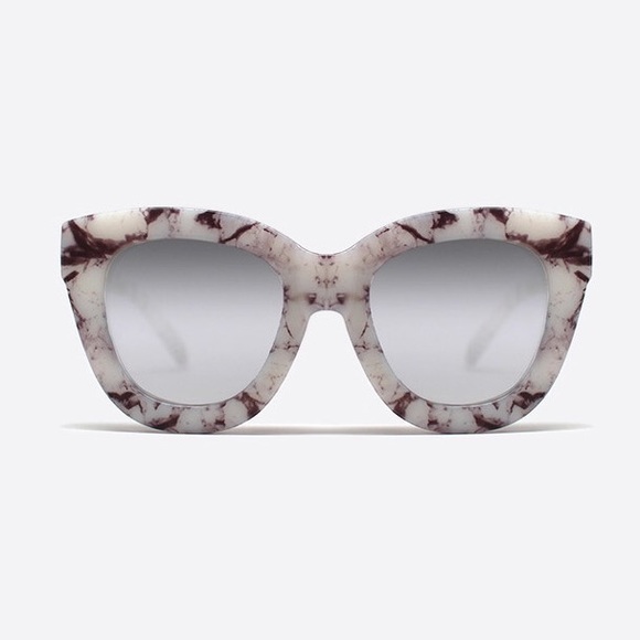 Quay Australia "Sugar & Spice" Sunglasses (marble)