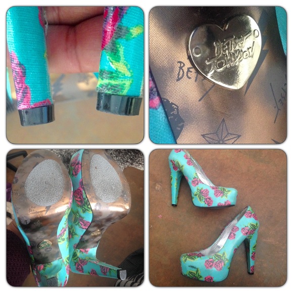 Betsey Johnson Meeva Rose Tattoo platform Heels 9M - Picture 2 of 4