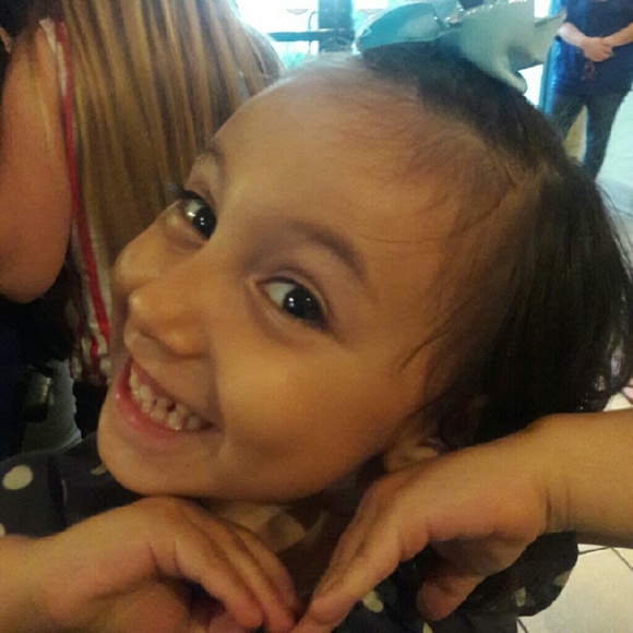 Meet your Posher, Alice - Picture 2 of 3