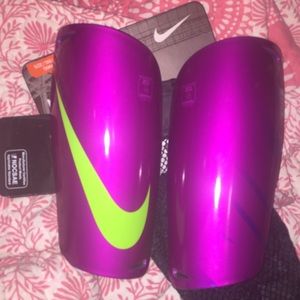Nike mercurial shinguards