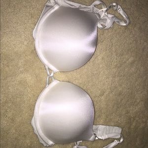 Victoria secrets BOMBSHELL bra