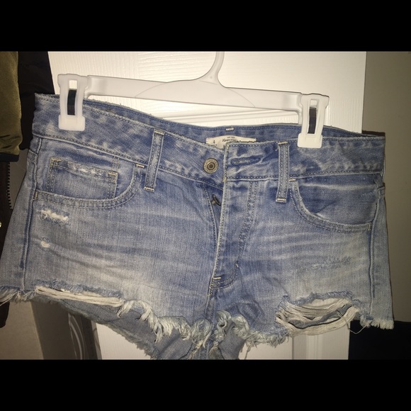 Abercrombie and Fitch boyfriend fit jean shorts