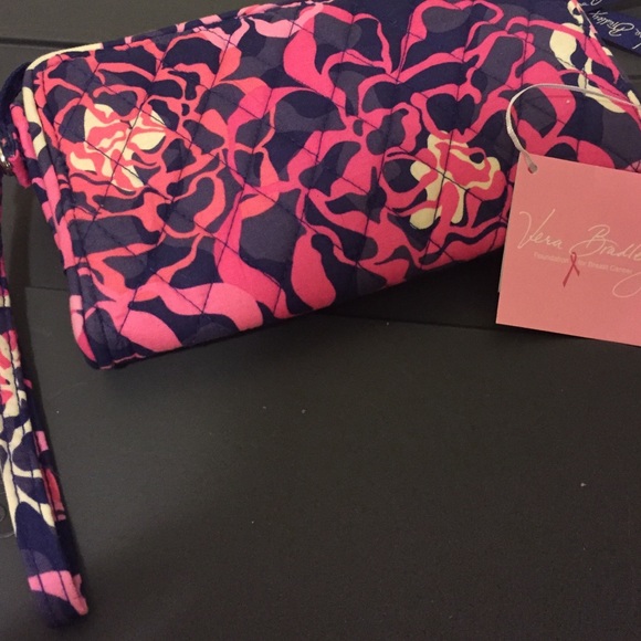 Breast cancer pattern Vera Bradley purse