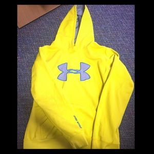 UNDER ARMOUR sweatshirt