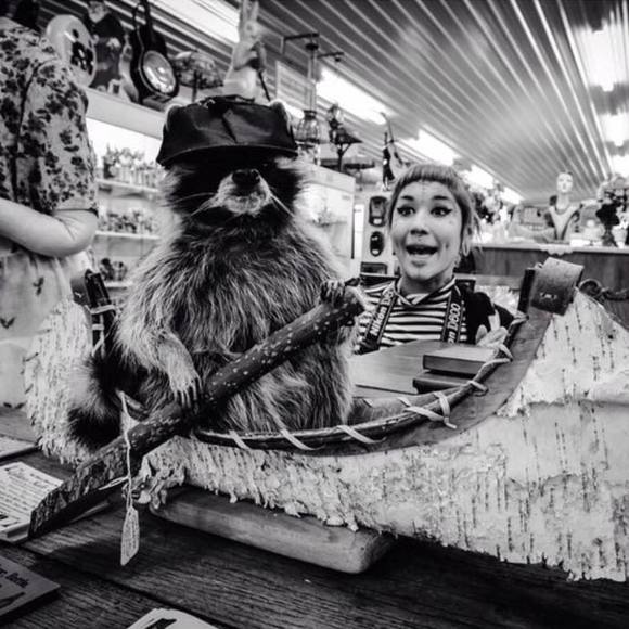 Meet your Posher, Elysia - Picture 1 of 1