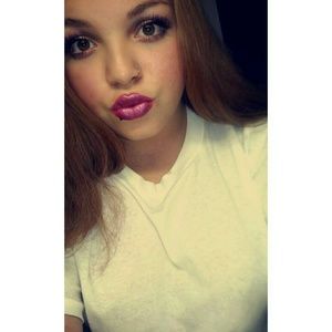 Meet your Posher, Deanna