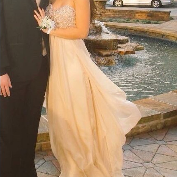 Sherri hill prom dress