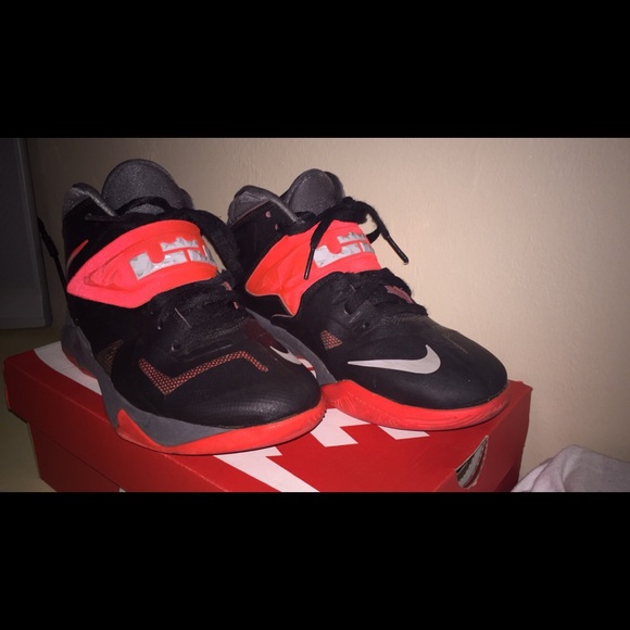 Nike Lebron VII Soldier - Picture 2 of 4