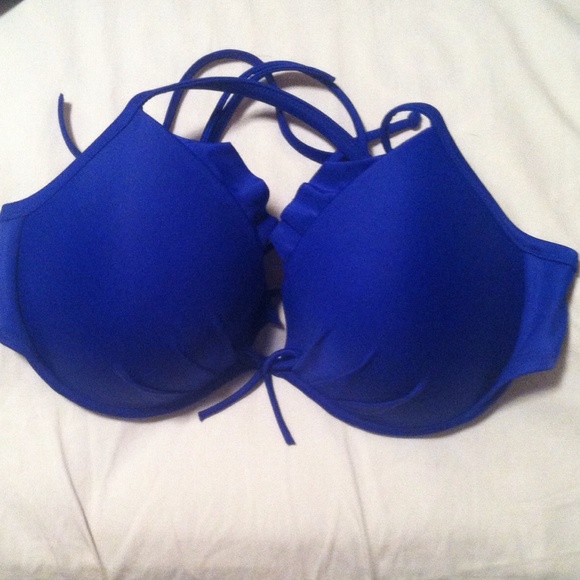 Victoria's Secret 34DD bikini top