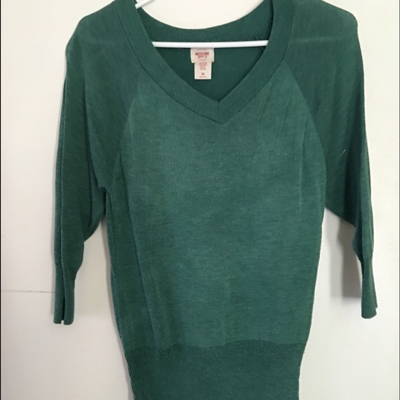 Mossimo light weight sweater - Picture 1 of 1