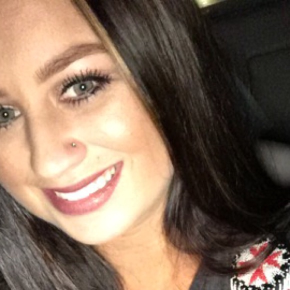 Meet your Posher, Shelby