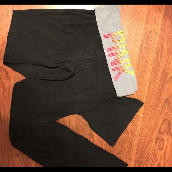 Victoria secret yoga pants Small