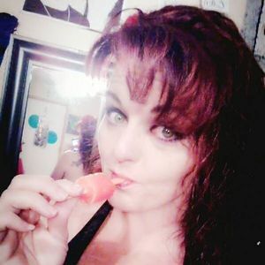 Meet your Posher, Christy