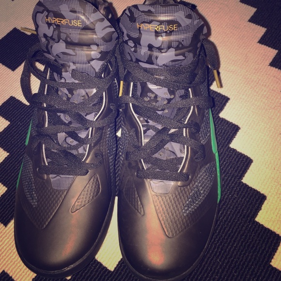 Nike hyper fuse