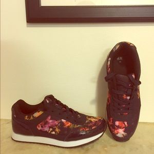 Loved them, had to have them!  Sadly, too small :(