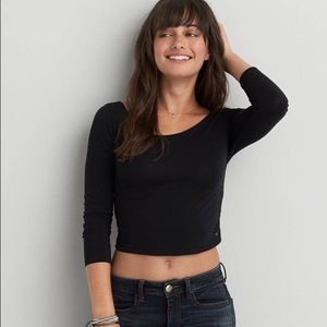 American Eagle black cropped 3/4 sleeve top