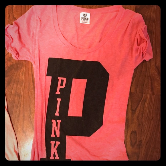 Victoria secret PINK tee XS