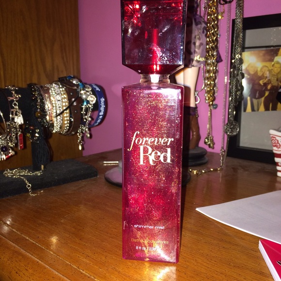 forever red shimmer mist'