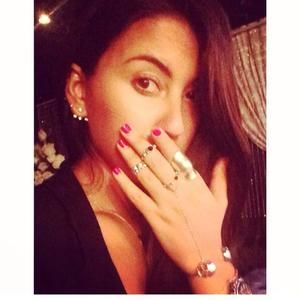 Meet your Posher, Victoria