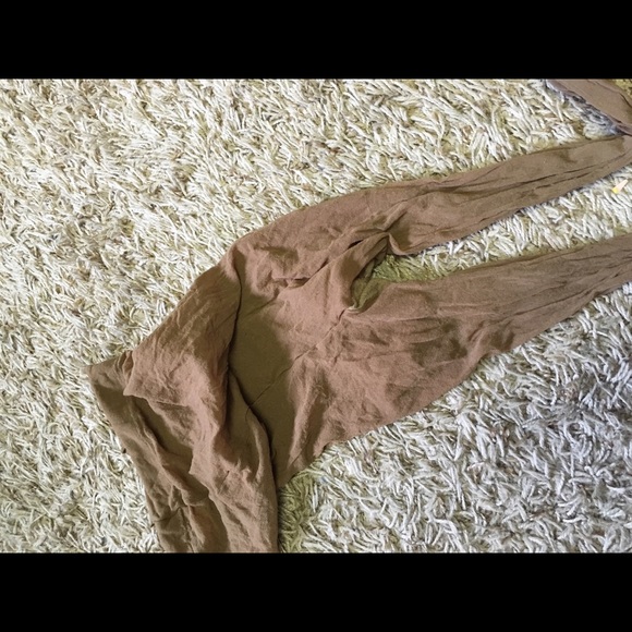 Nylons - Picture 2 of 3