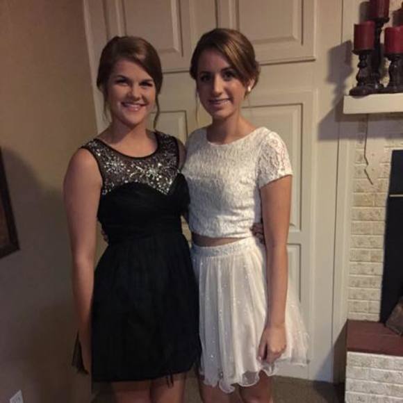 Meet your Posher, Lexie - Picture 1 of 1